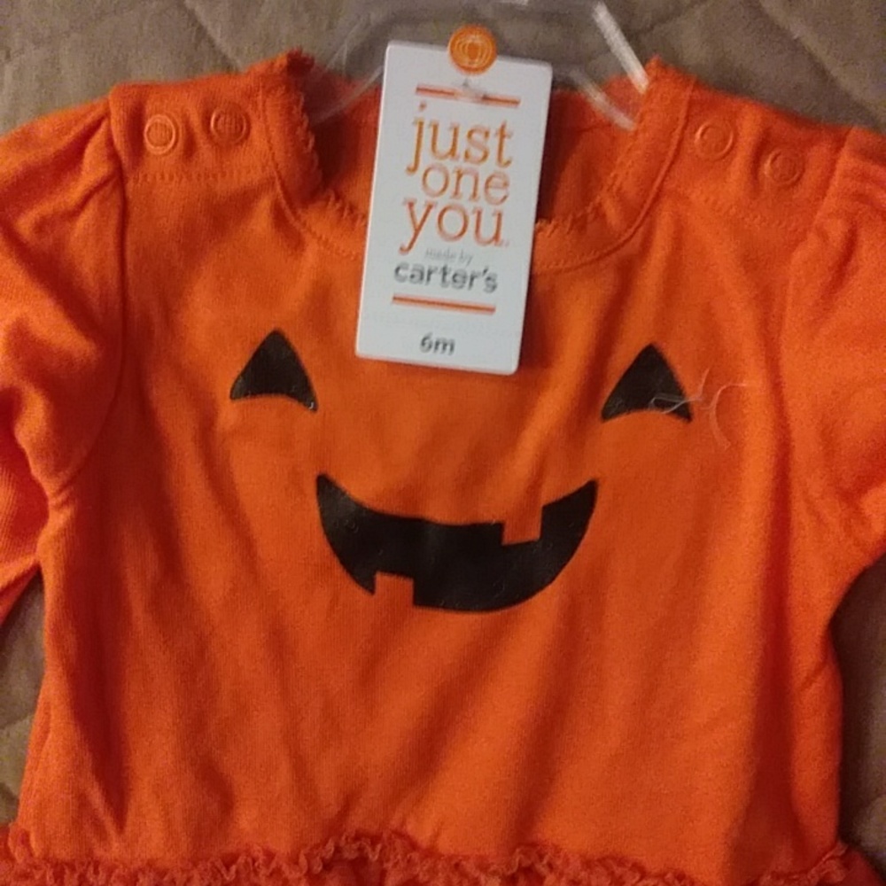 Carters Pumpkin 6M Onesie Halloween - Picture 2 of 8